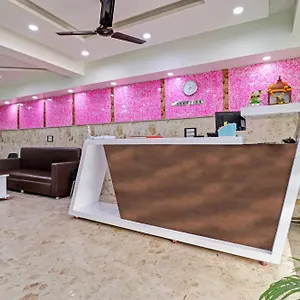 Hotel O Bharat Near Indira Gandhi International Airport, New Delhi